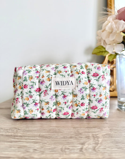 Vintage Floral Beige Makeup Bag