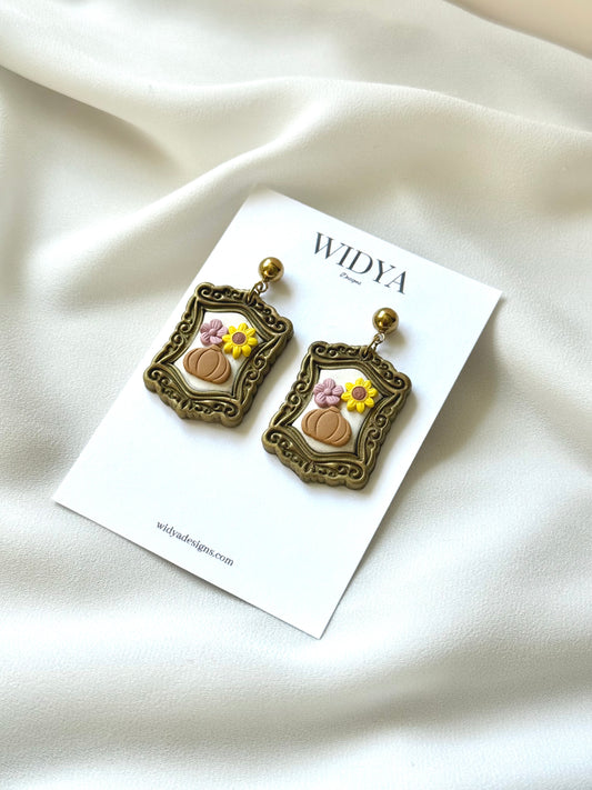 Vintage Frame & Fall Earrings