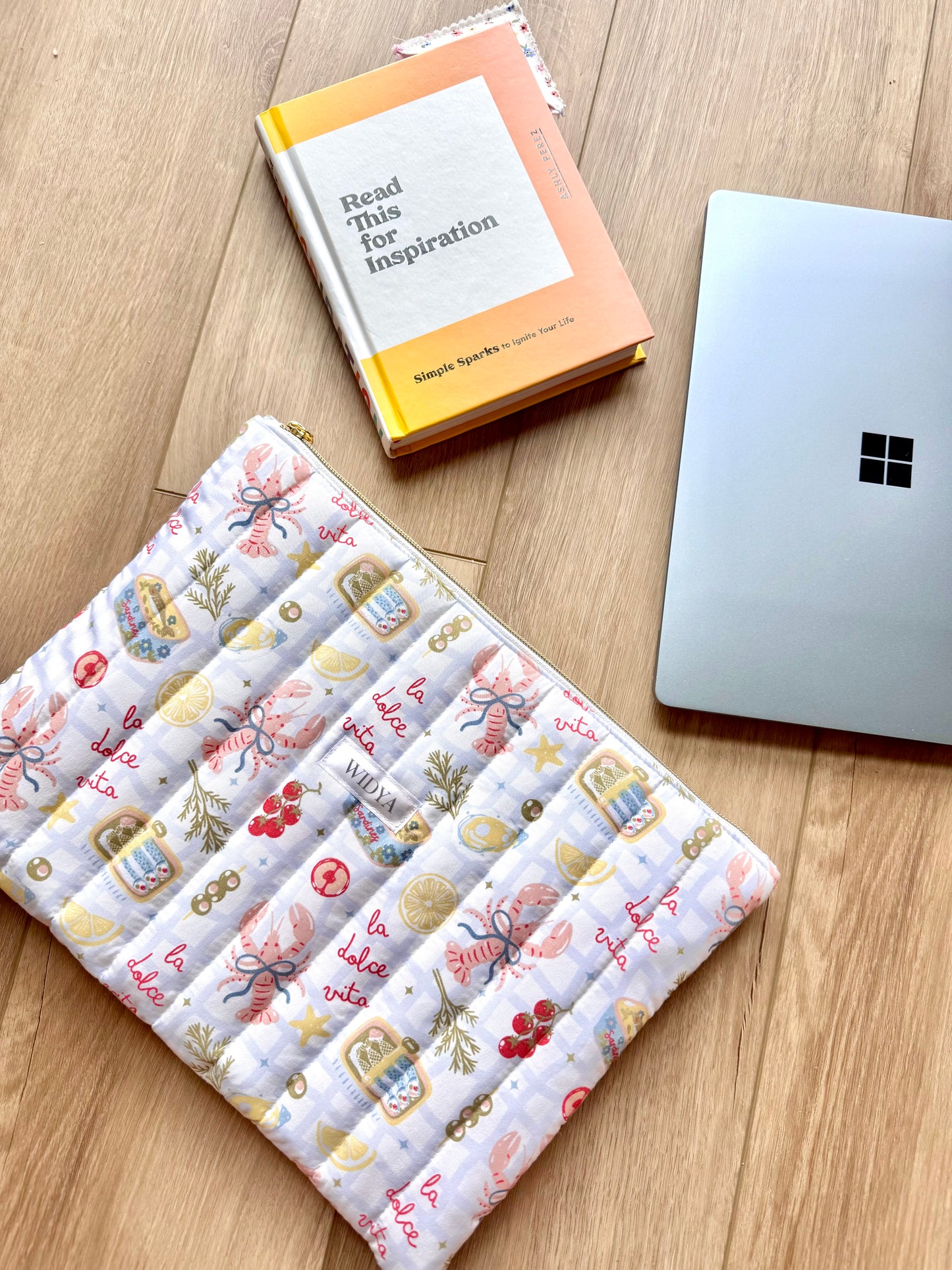 La Dolce Vita Laptop Sleeve