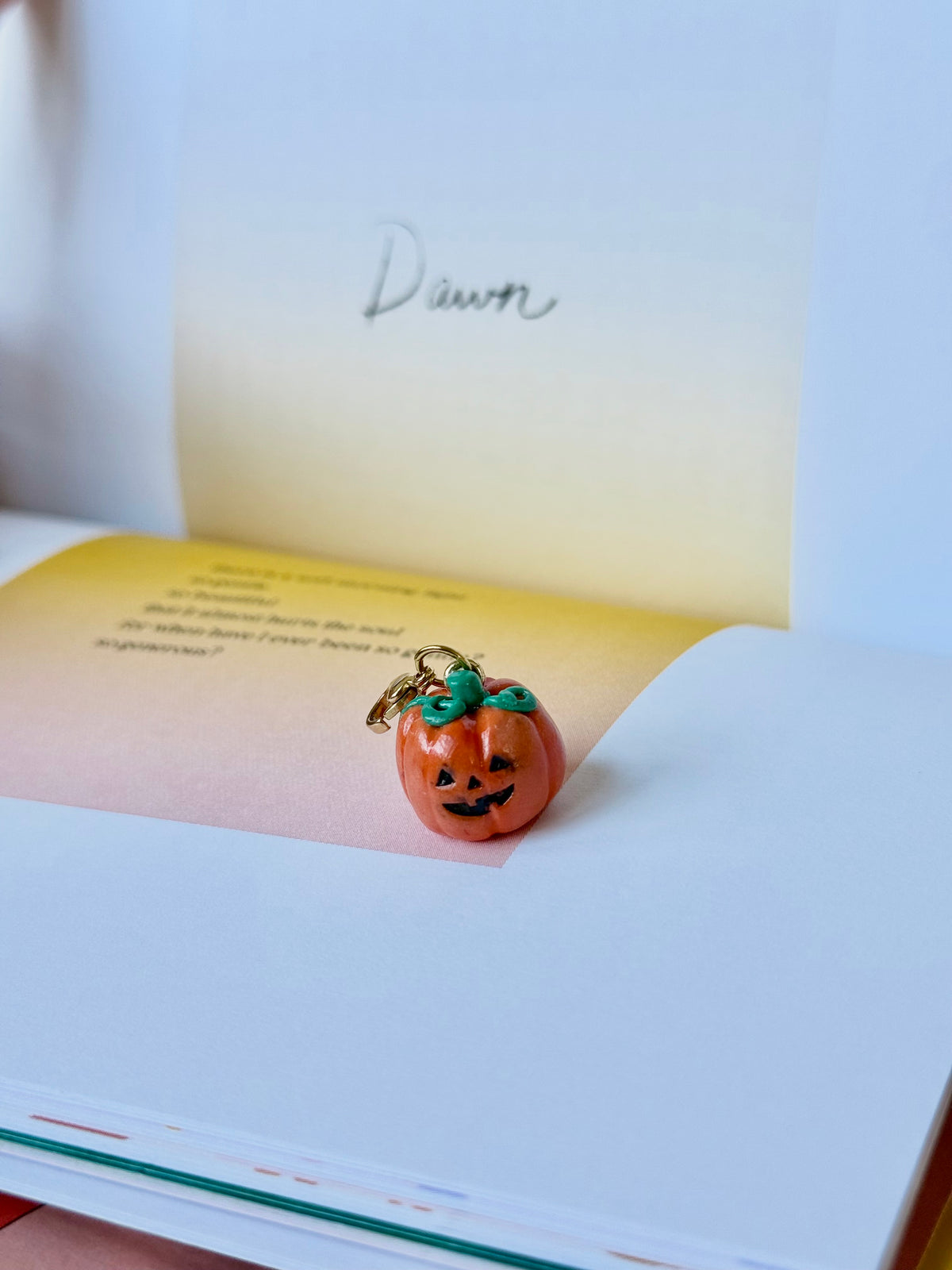 Charm Bar - Autumn