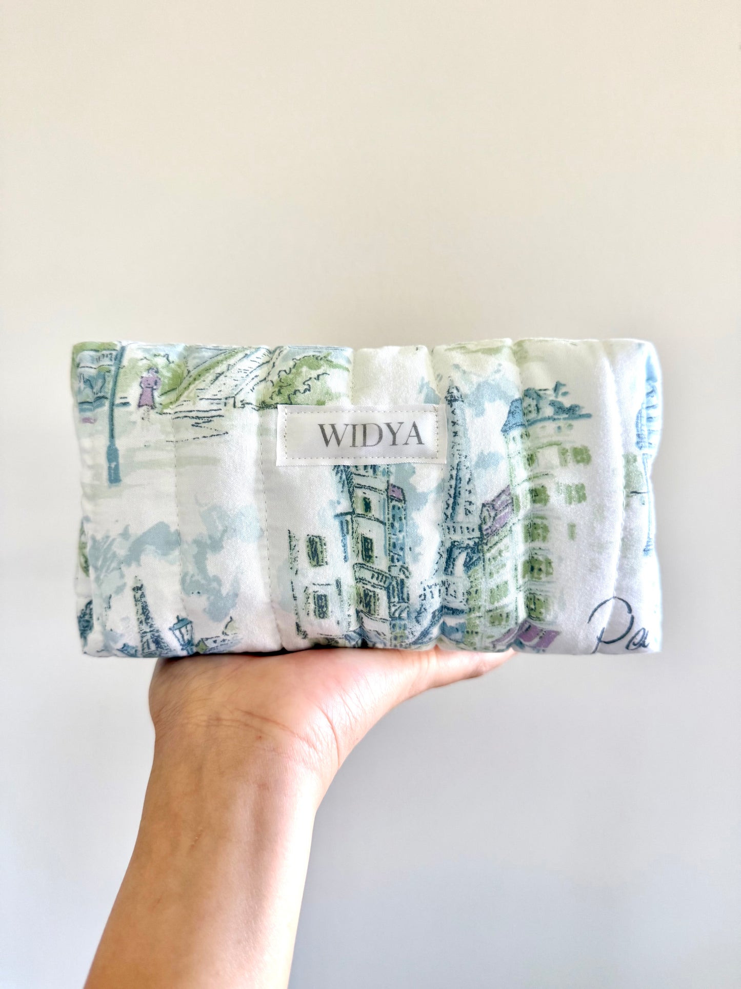 Parisian Daydream Travel Pouch