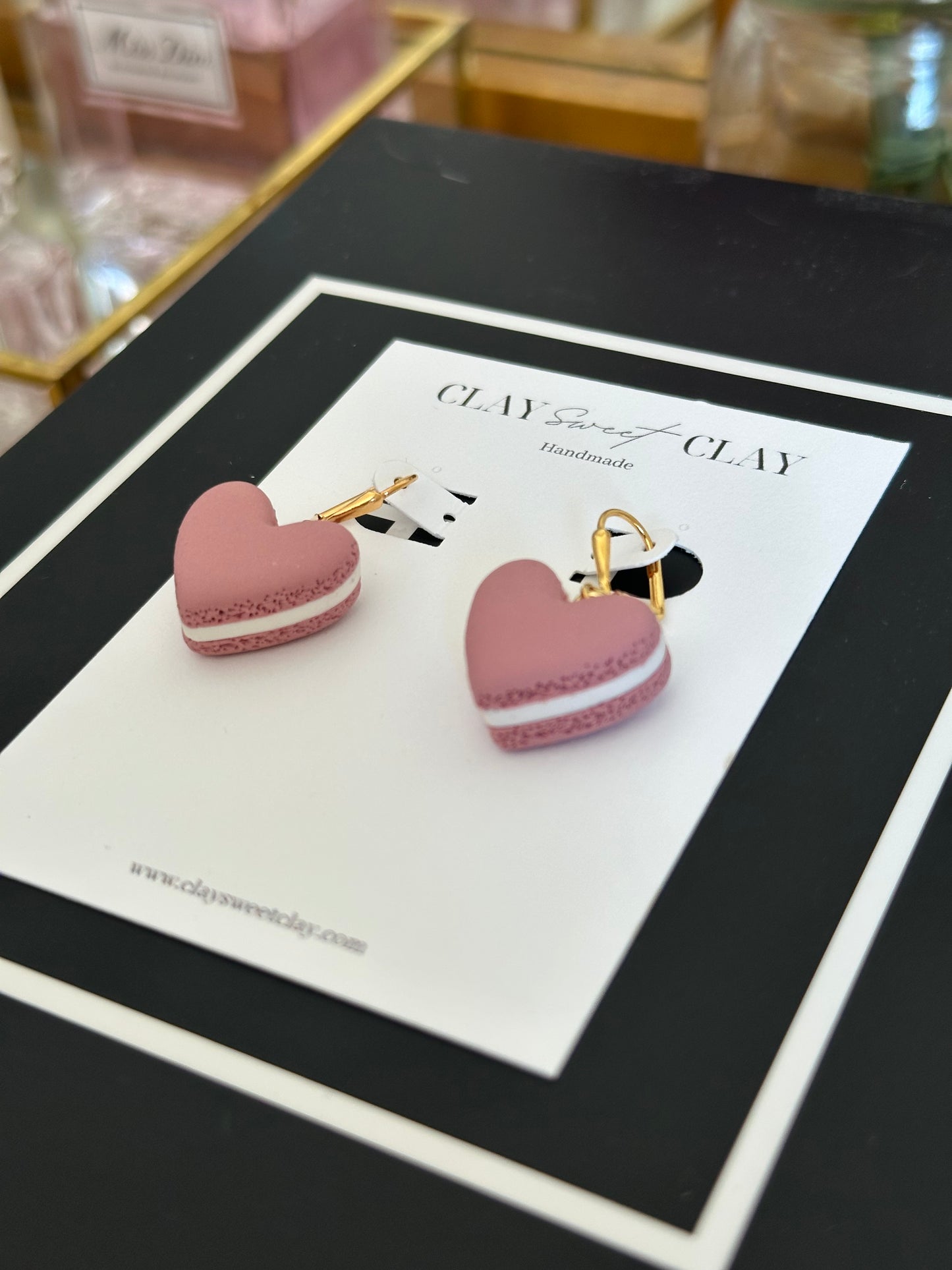 Heart Macaron Earrings - Strawberry