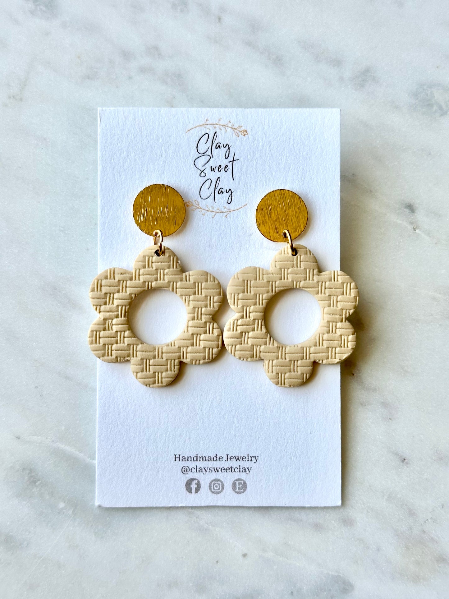 Rattan Dangle Earrings - Flower