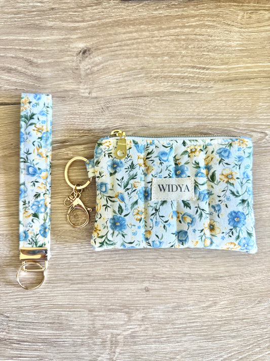 Country Charm Floral Keychain Wallet