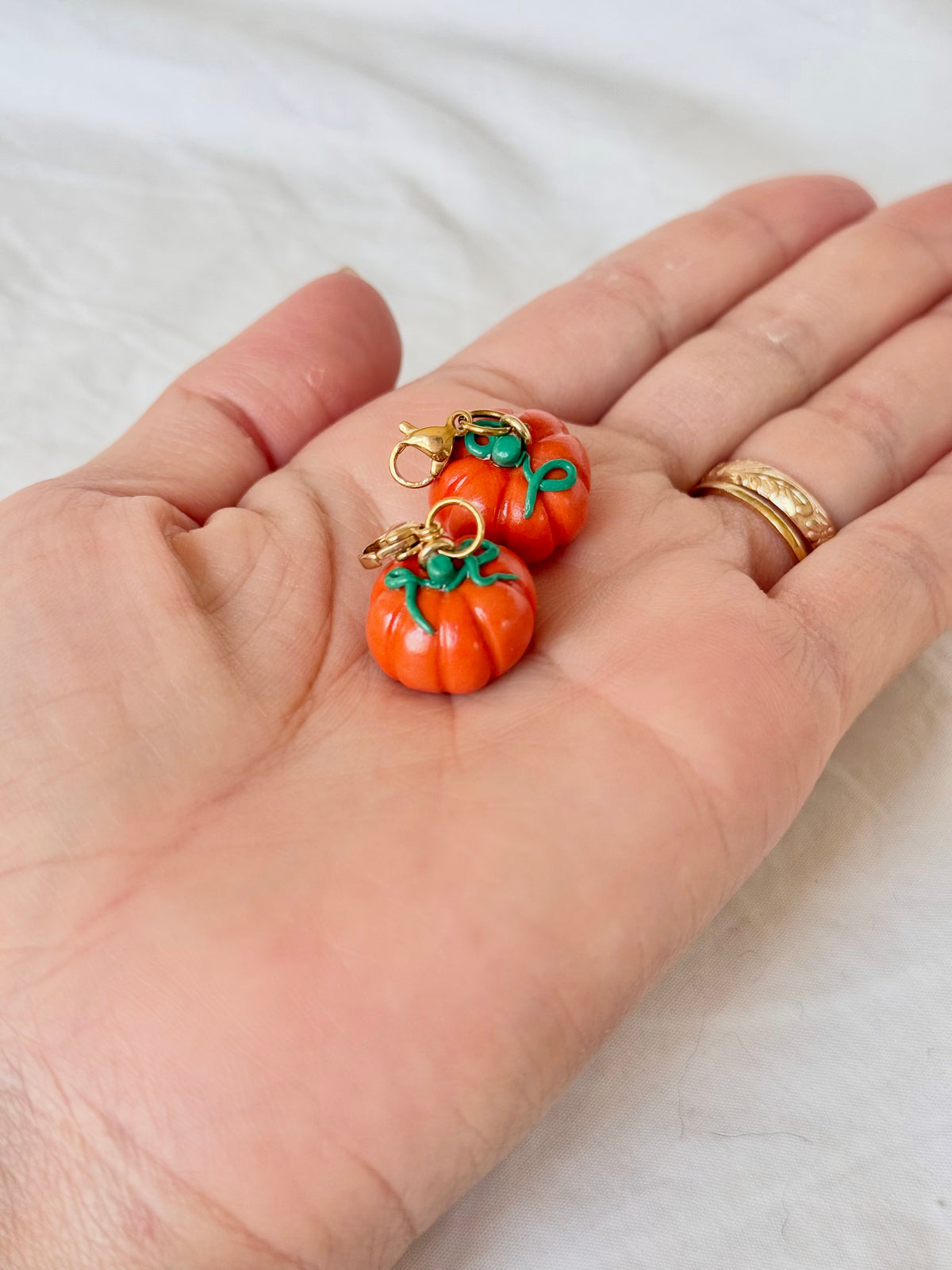 Charm Bar - Autumn