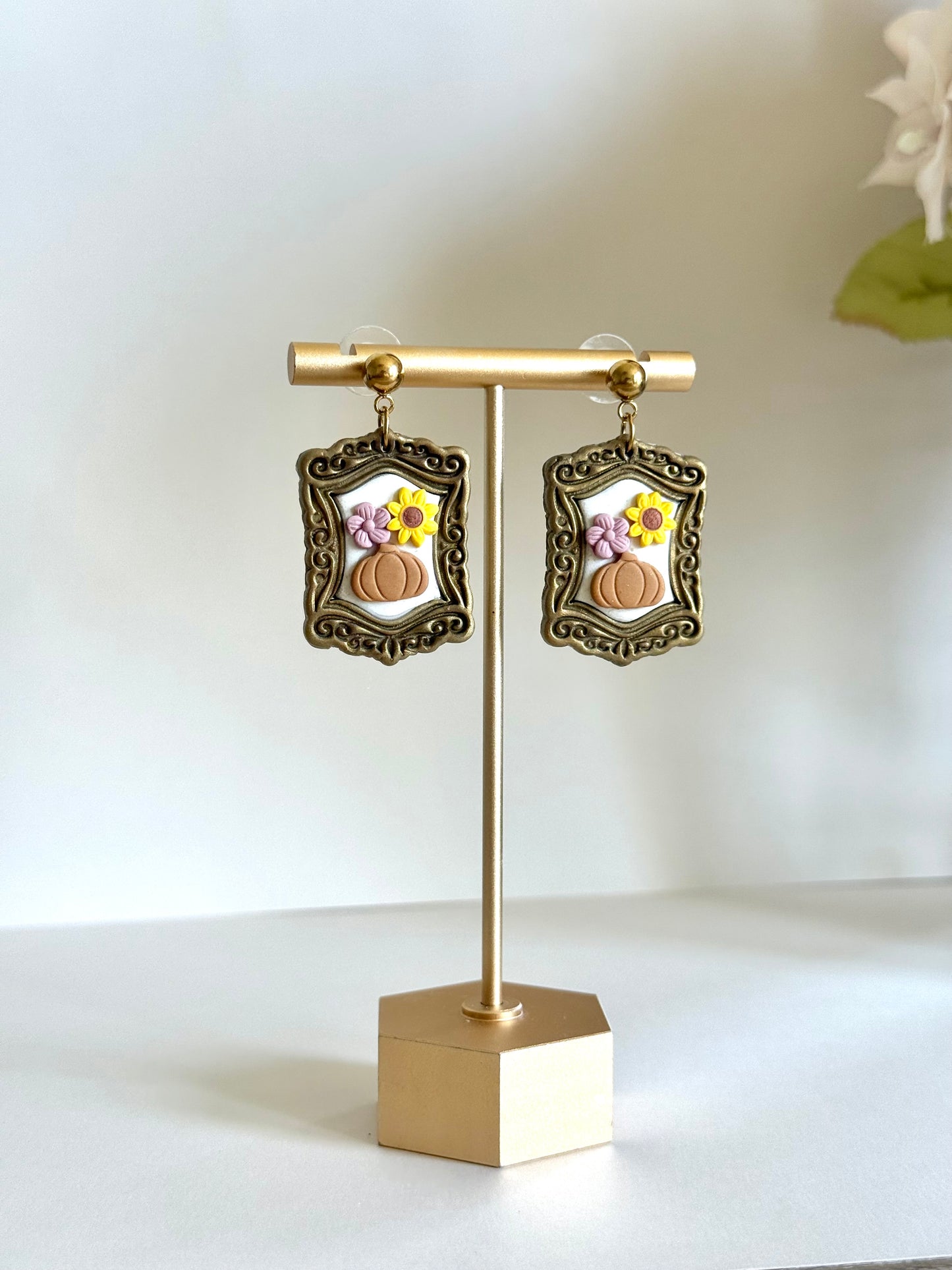 Vintage Frame & Fall Earrings