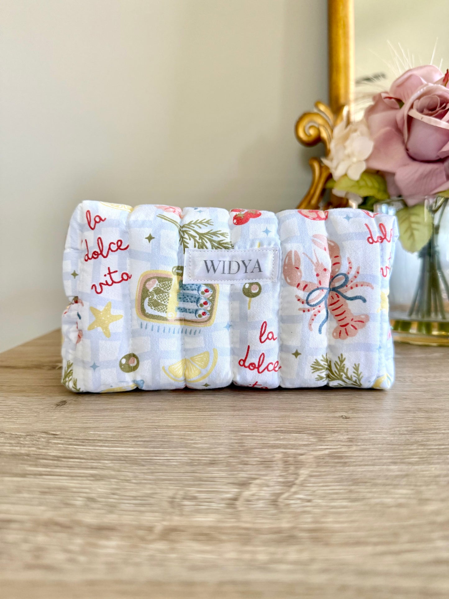 La Dolce Vita Travel Pouch