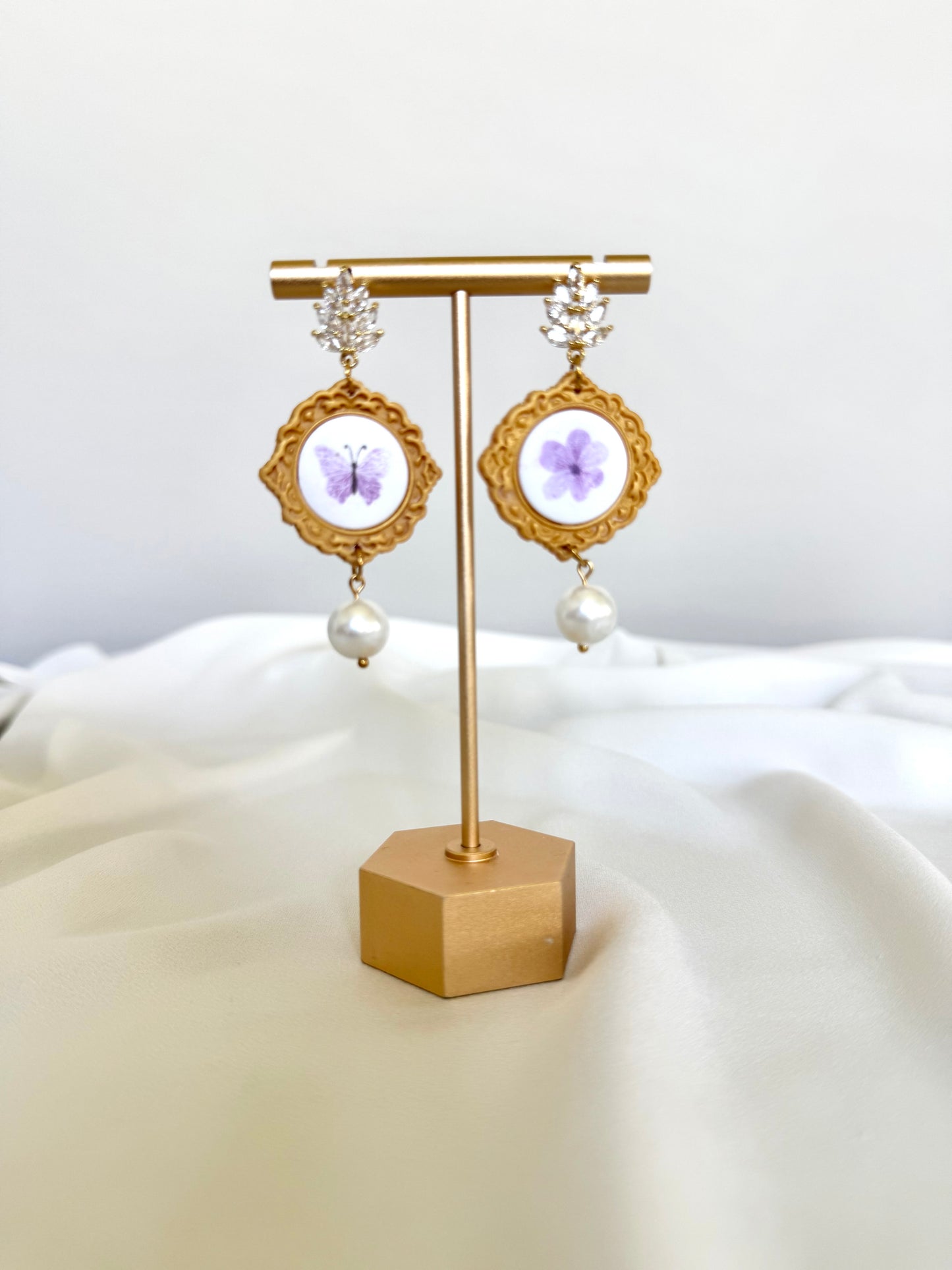 Vintage Frame Art Earrings