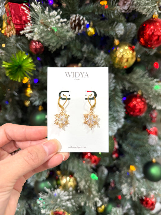 Snowflake Gold Earrings