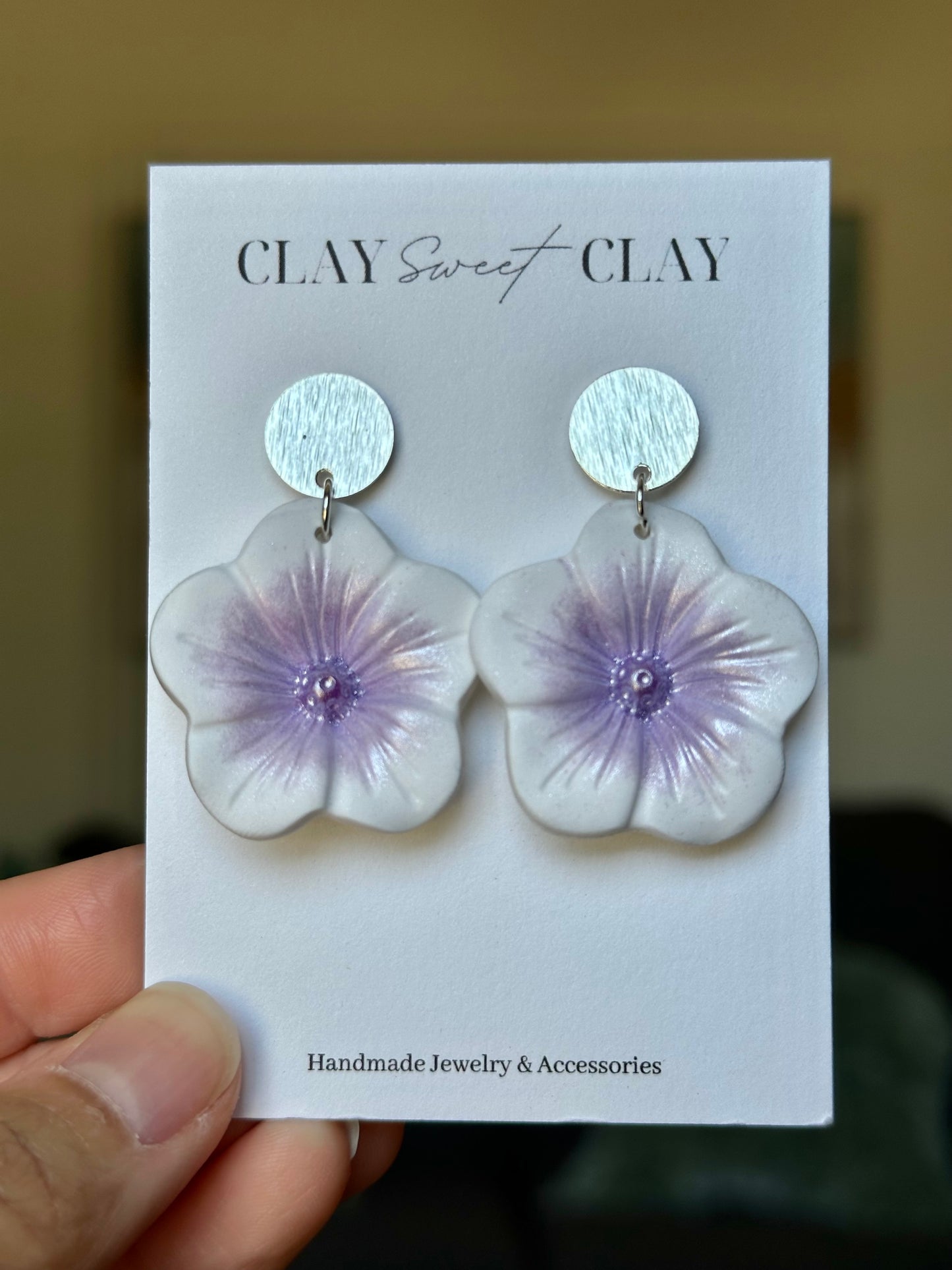 Flower Dangle Earrings - White & Purple