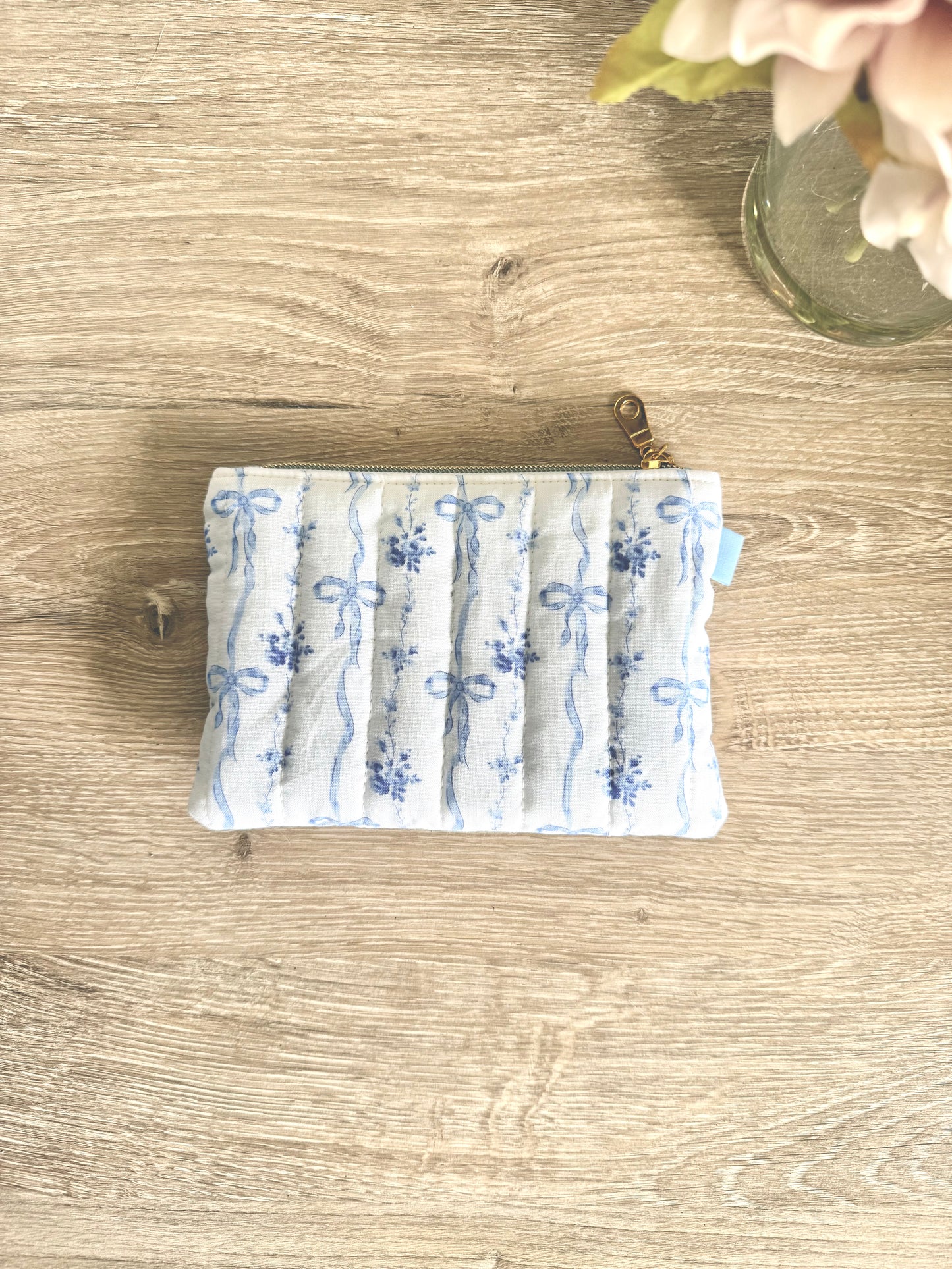 Blue Bow Garland Small Pouch