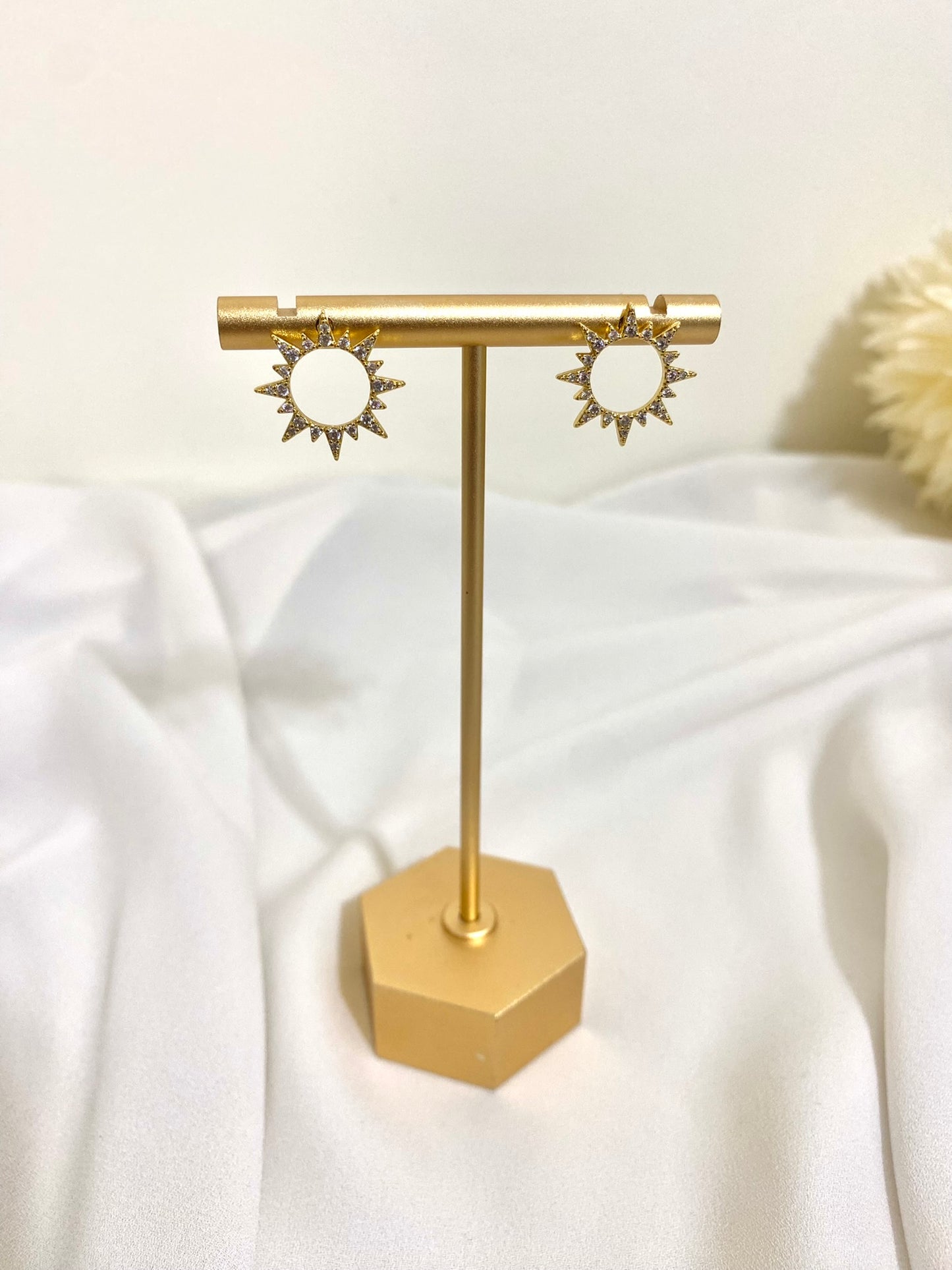 Sunrays Gold Stud Earrings